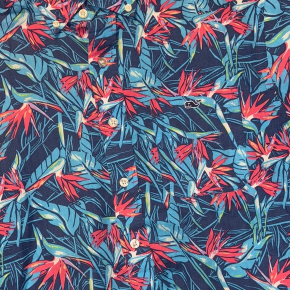 VINEYARD VINES Tropical Blue and Red Shirt - Picture 4 of 4